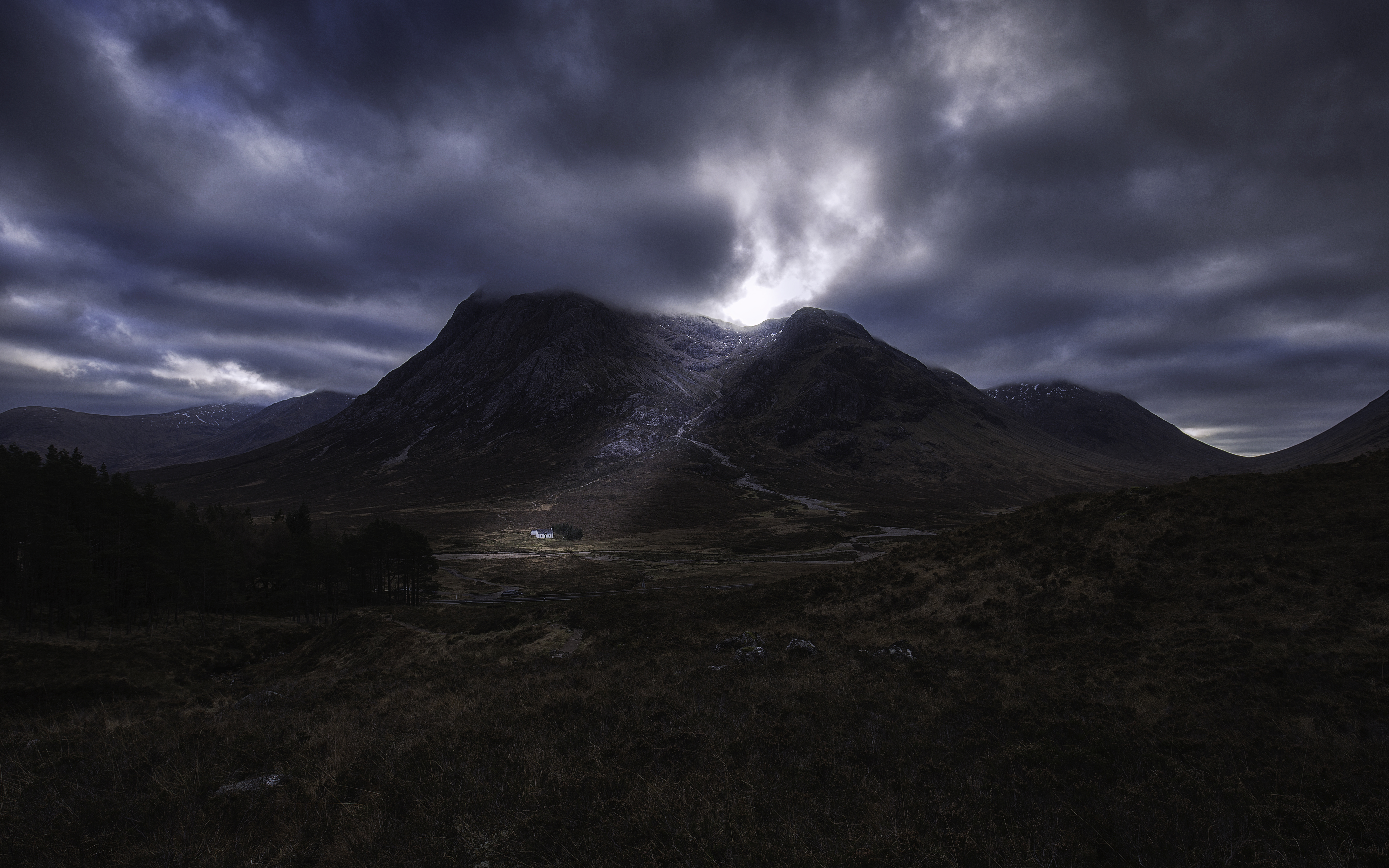 Download mobile wallpaper Fog, Vertex, Top, Clouds, Mountain, Nature, Scotland for free.