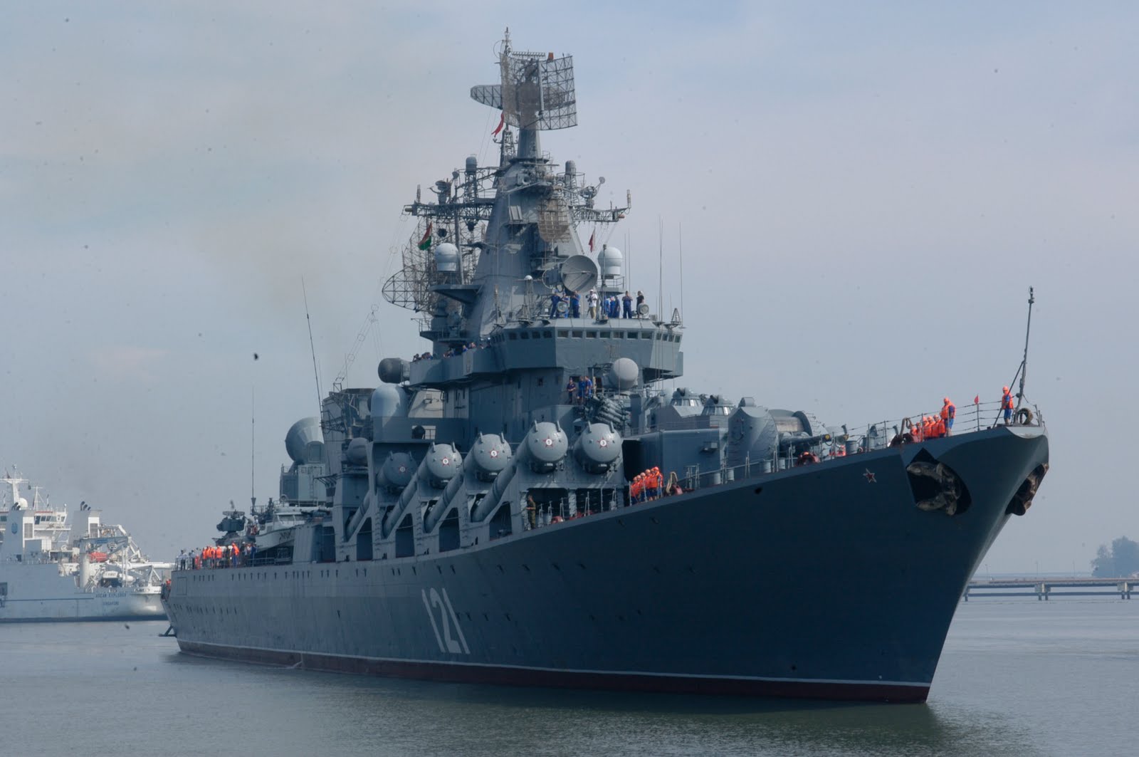 313888 descargar imagen buques de guerra, militar, crucero ruso moskva, crucero, buque de guerra: fondos de pantalla y protectores de pantalla gratis