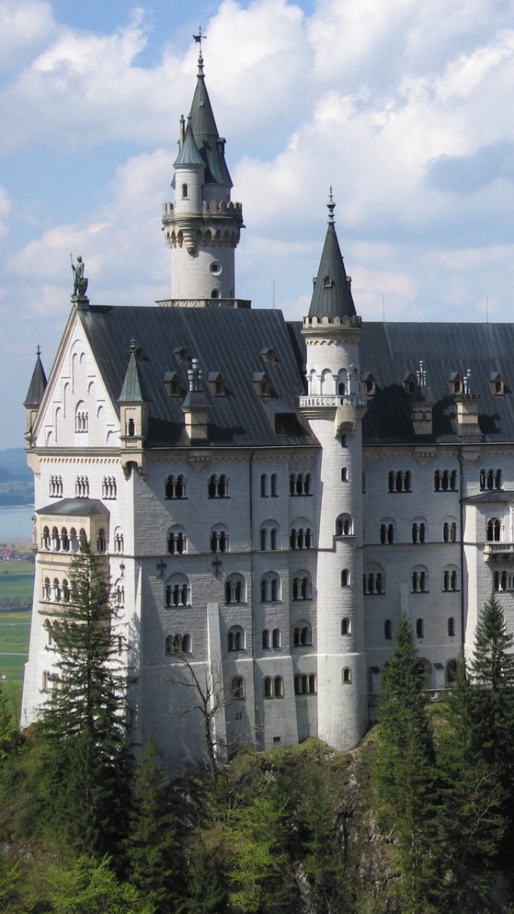 Baixar papel de parede para celular de Castelos, Castelo De Neuschwanstein, Feito Pelo Homem gratuito.