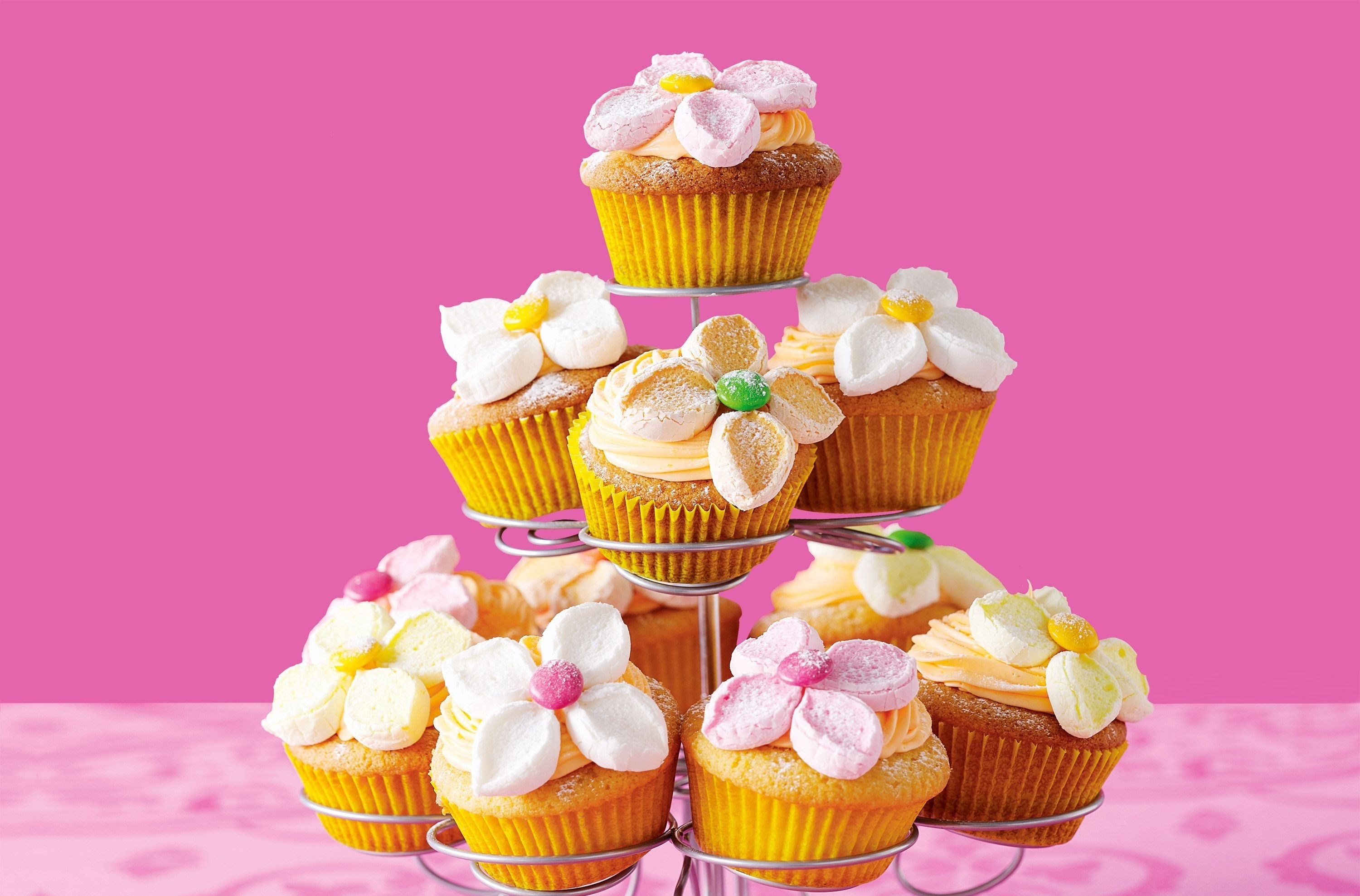 Free download wallpaper Food, Cupcake, Pastry on your PC desktop