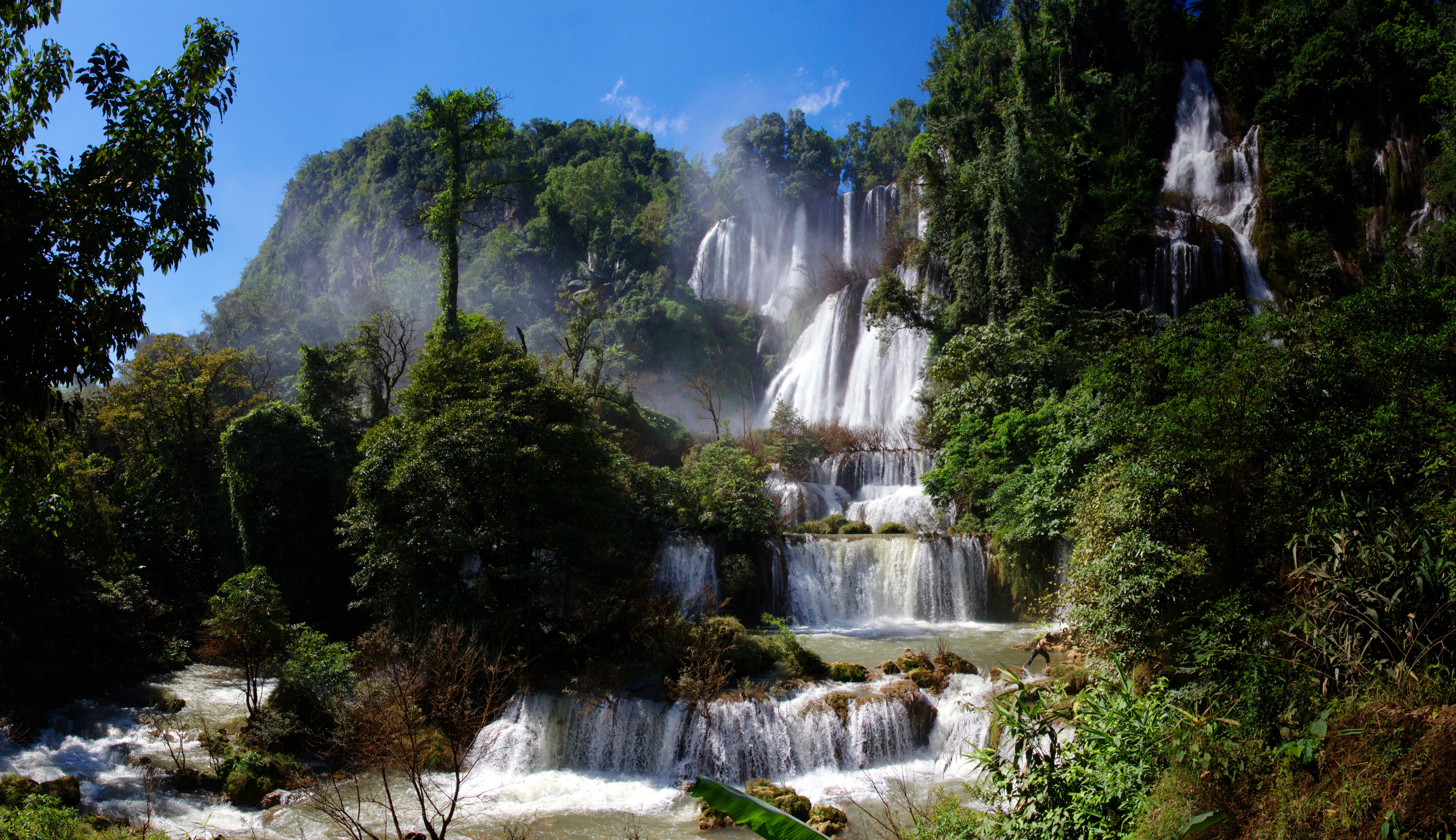 Handy-Wallpaper Natur, Wasserfälle, Wasserfall, Thailand, Erde/natur kostenlos herunterladen.