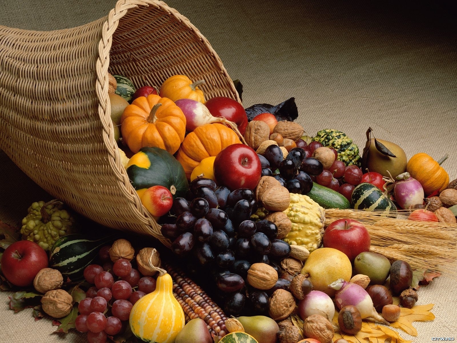 grapes, fruits, food, apples, pears, pumpkin