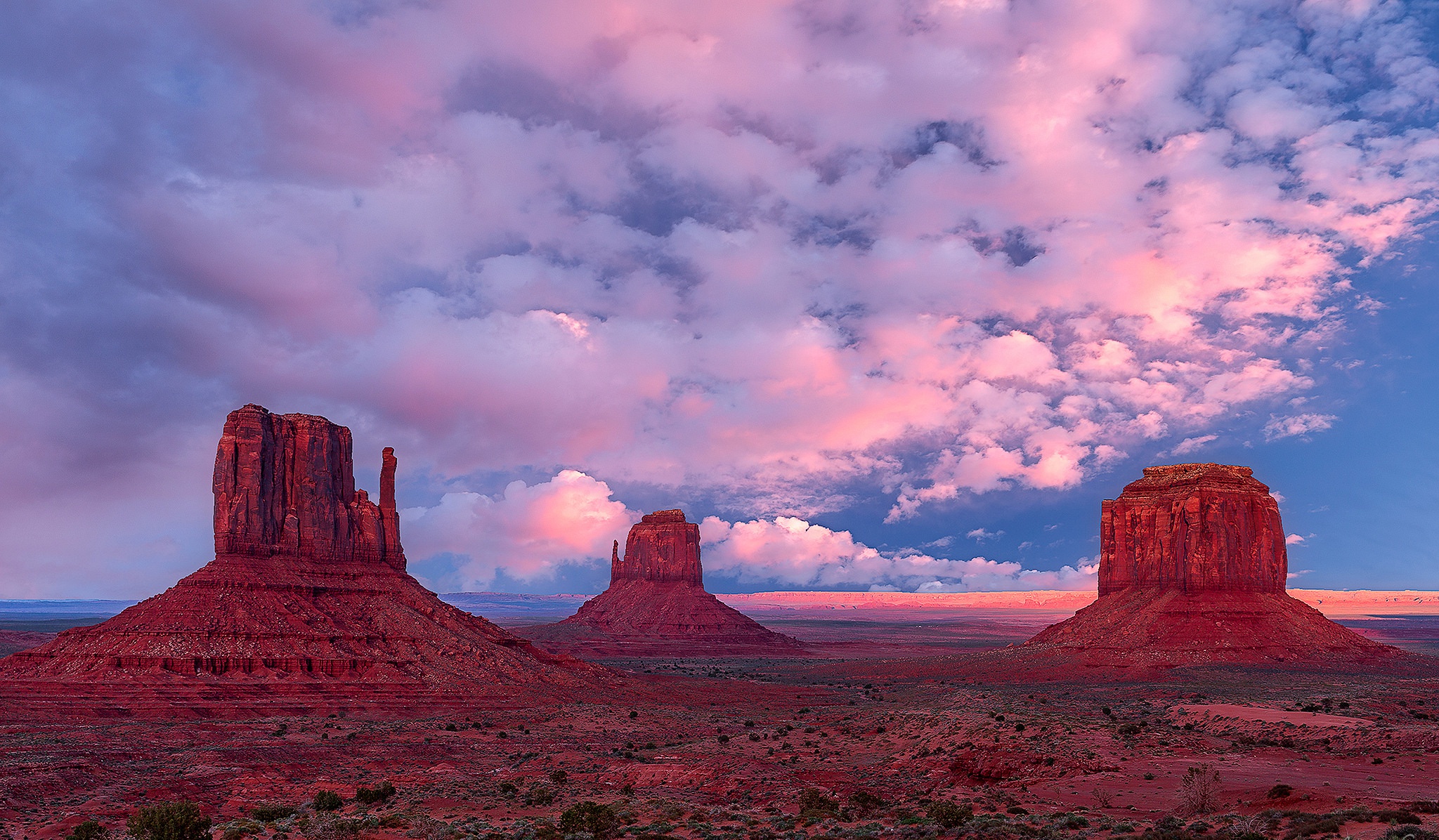 Handy-Wallpaper Landschaft, Natur, Utah, Wolke, Steppe, Himmel, Vereinigte Staaten Von Amerika, Monumenttal, Erde/natur kostenlos herunterladen.