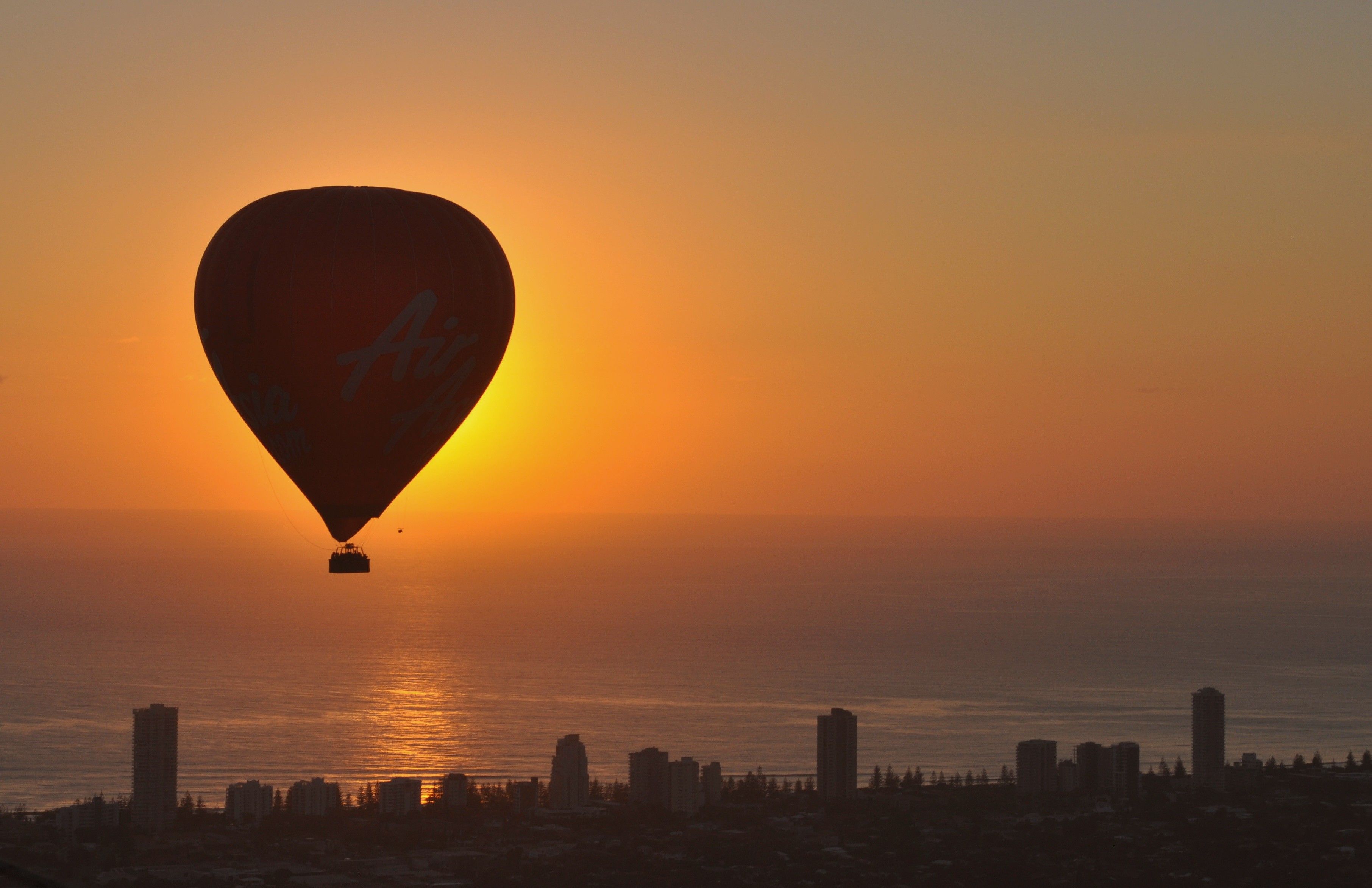 Free download wallpaper Vehicles, Hot Air Balloon on your PC desktop