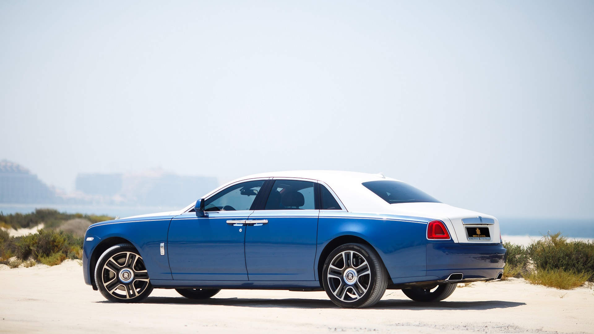 Download mobile wallpaper Rolls Royce, Car, Vehicles, Rolls Royce Ghost for free.