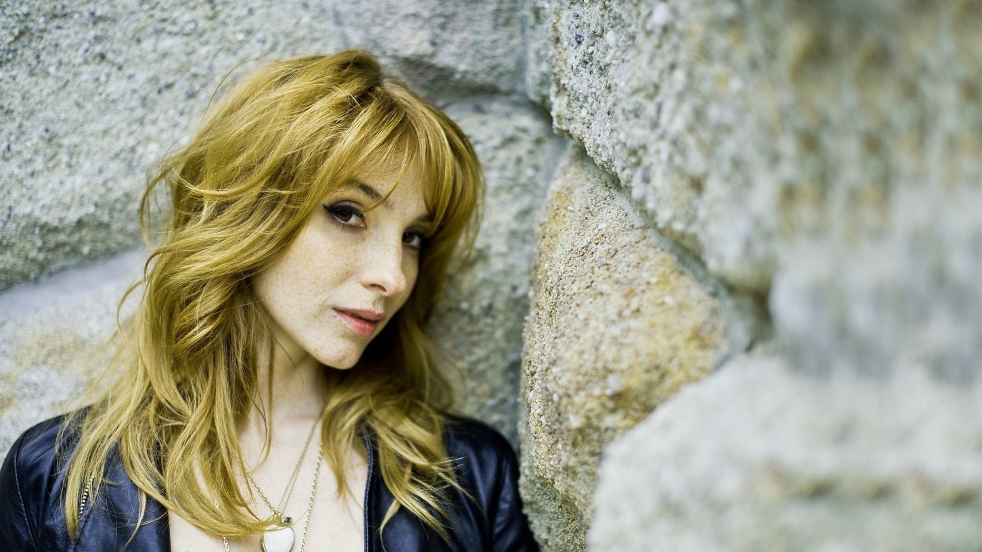 women, vica kerekes