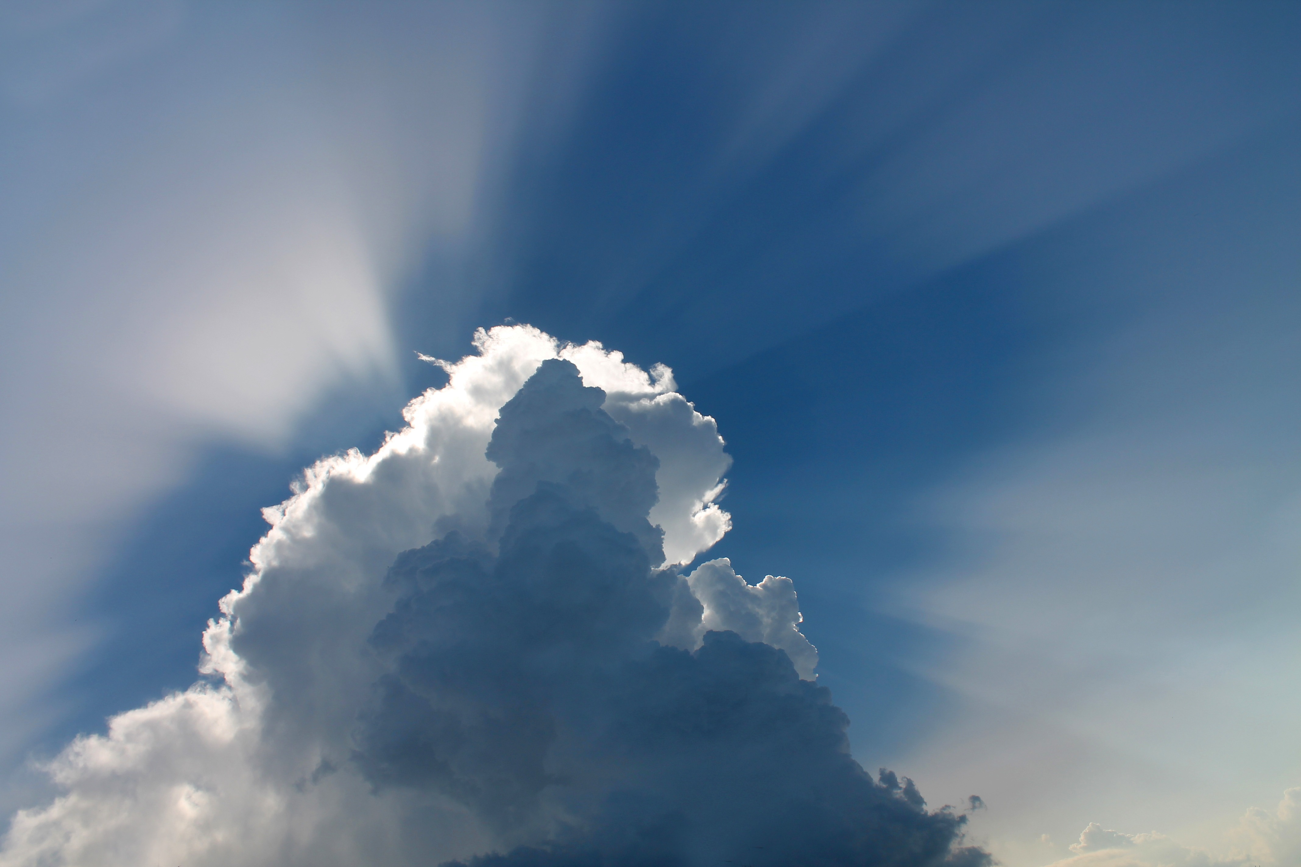 Laden Sie das Wolke, Himmel, Sonnenstrahl, Erde/natur-Bild kostenlos auf Ihren PC-Desktop herunter