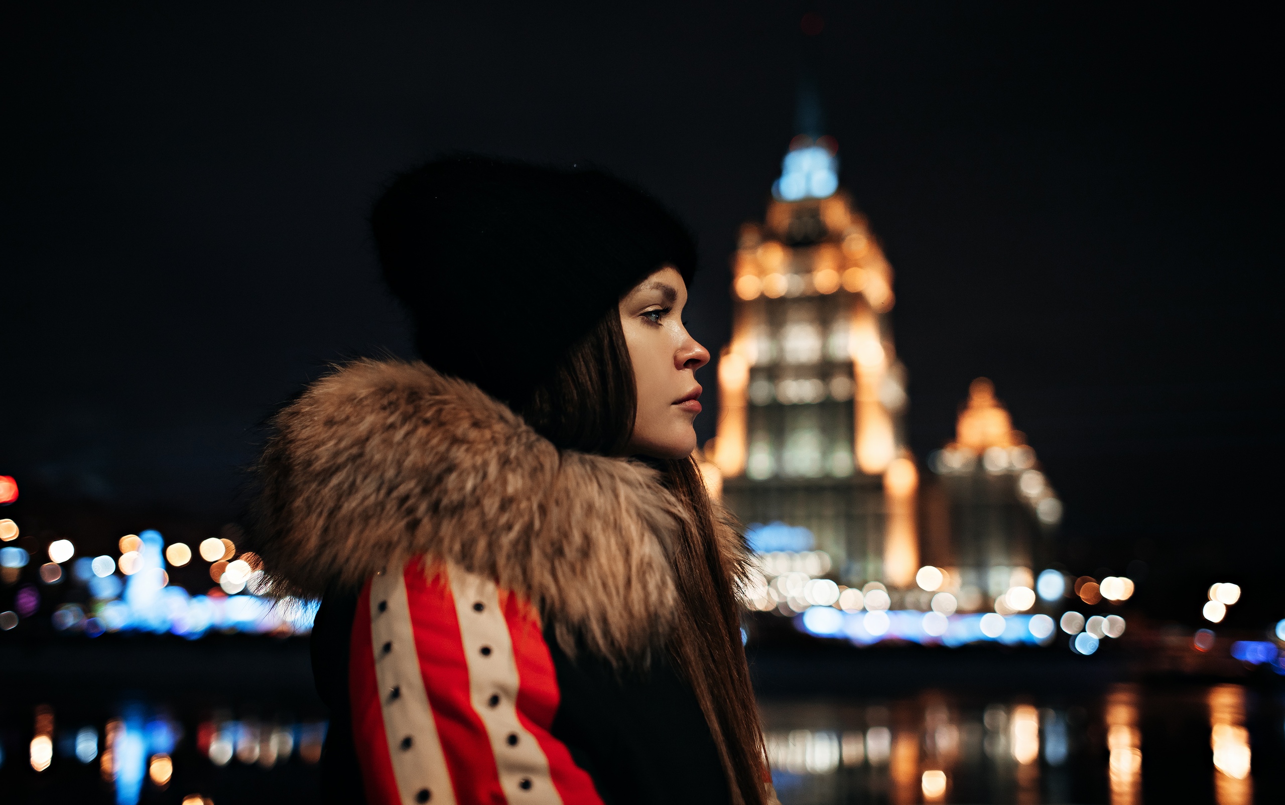 Free download wallpaper Night, Hat, Model, Women, Depth Of Field on your PC desktop