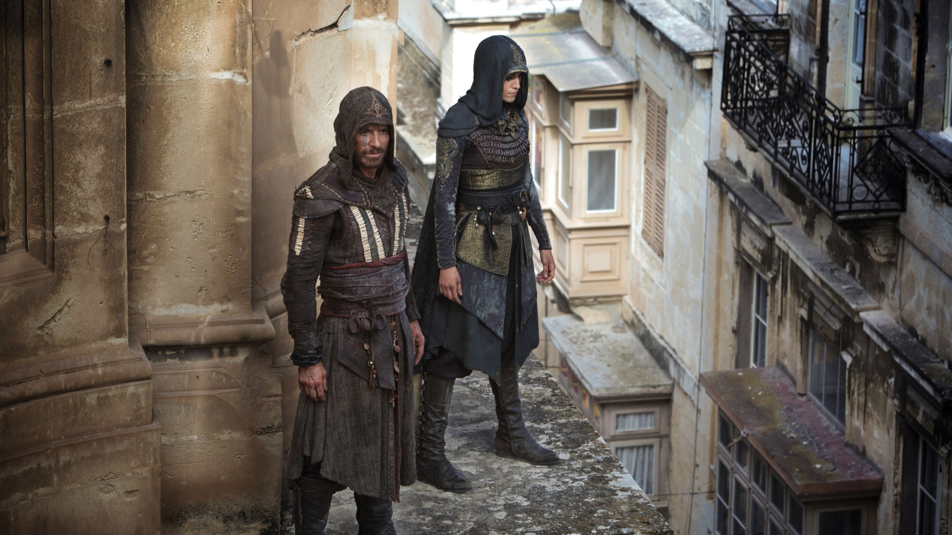 Descarga gratuita de fondo de pantalla para móvil de Películas, Assassin's Creed, Michael Fassbender.