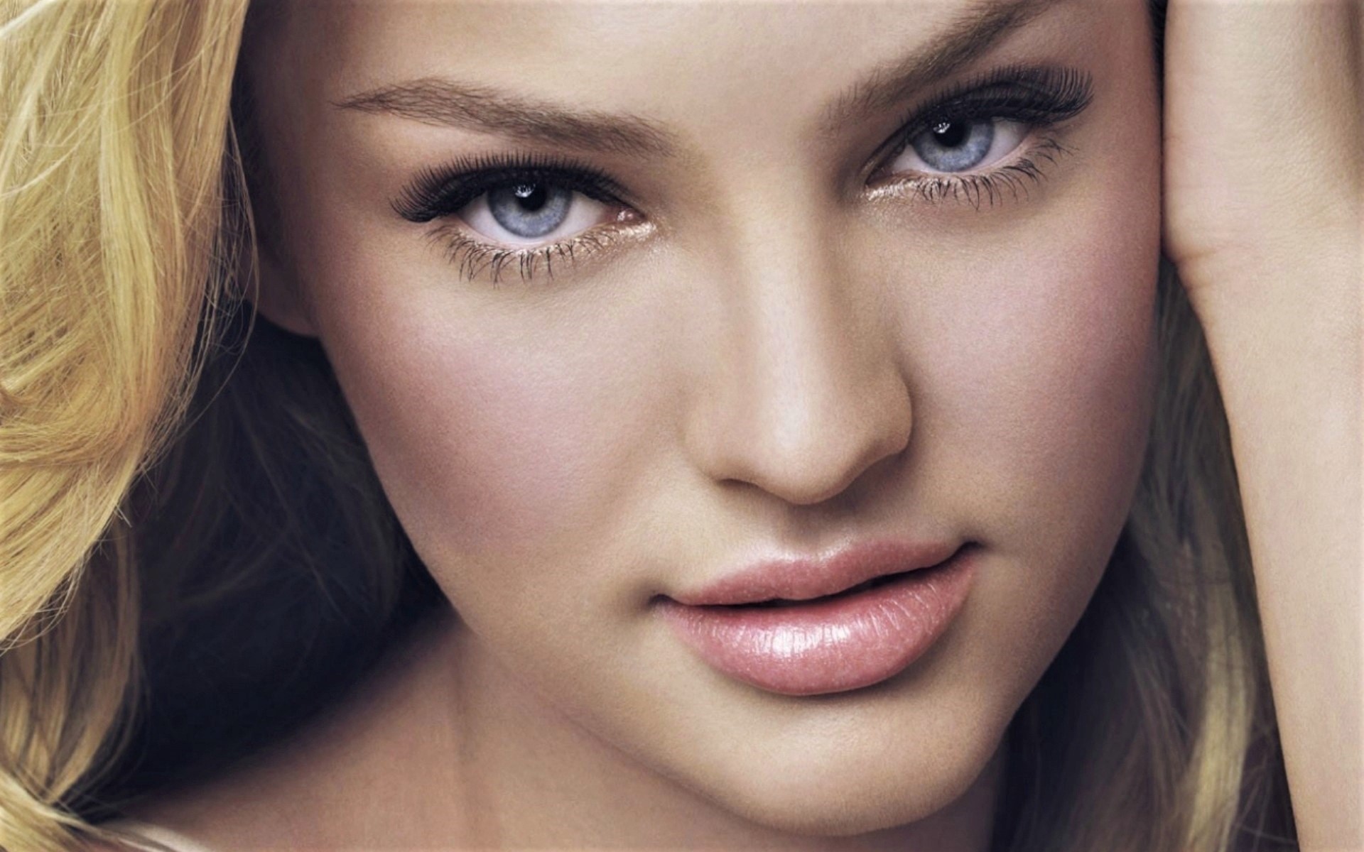 Free download wallpaper Face, Model, Women, Blue Eyes, Candice Swanepoel on your PC desktop