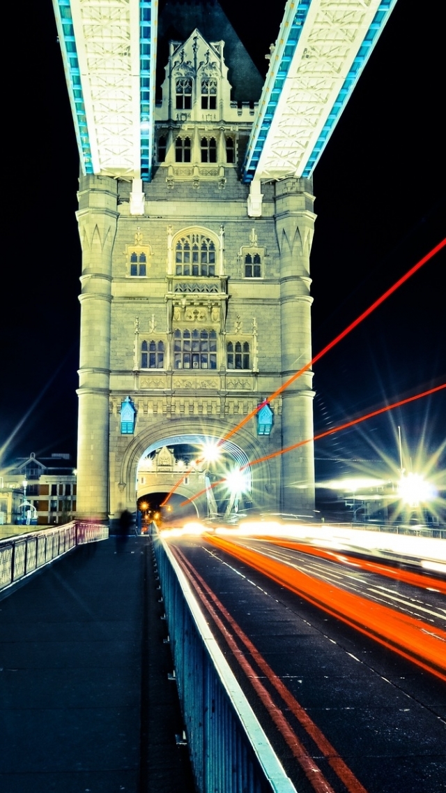Handy-Wallpaper Architektur, London, Licht, Vereinigtes Königreich, Nacht, England, Tower Bridge, Die Architektur, Brücken, Menschengemacht, Zeitraffer kostenlos herunterladen.