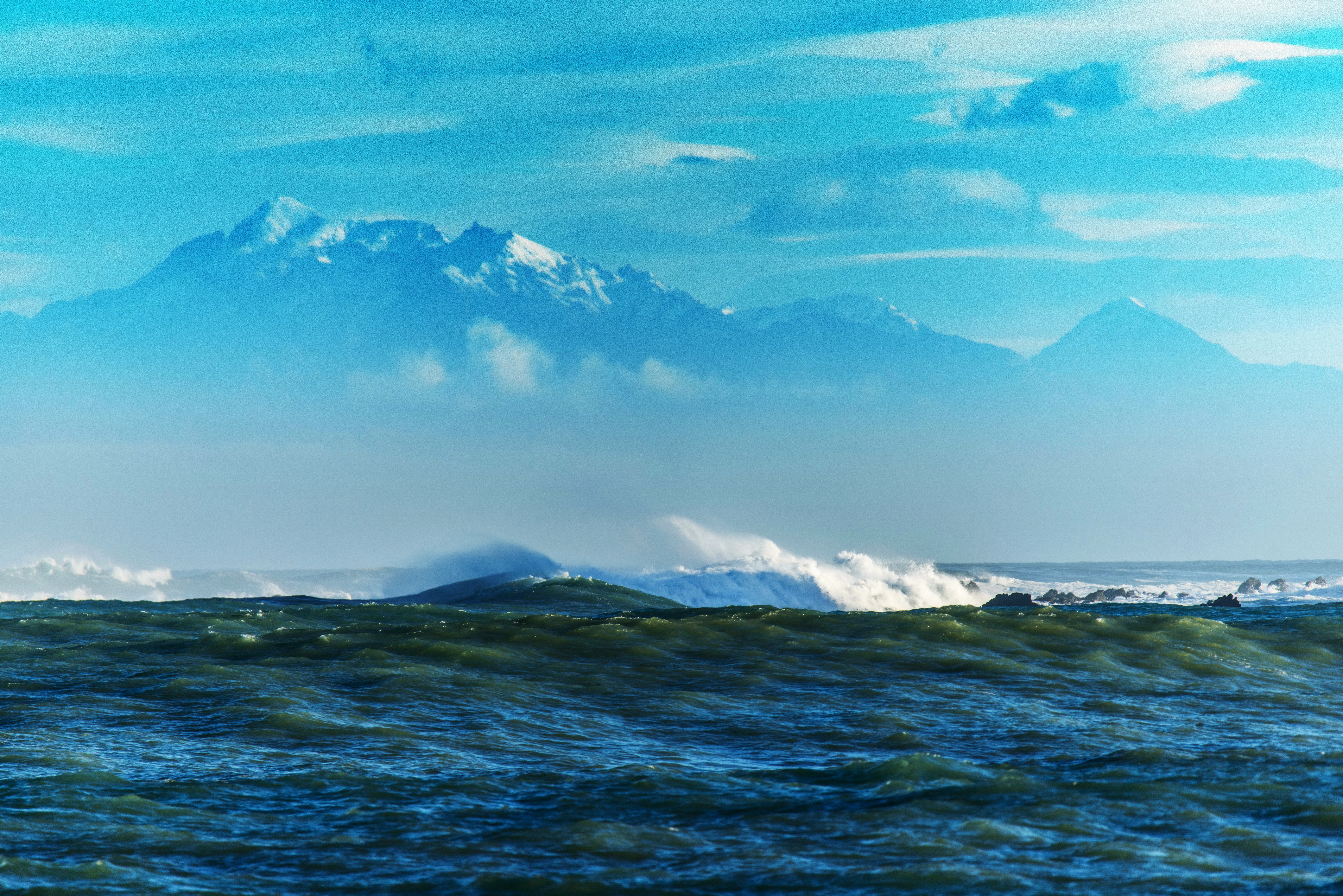 Завантажити шпалери безкоштовно Гора, Океан, Земля, Хвиля картинка на робочий стіл ПК