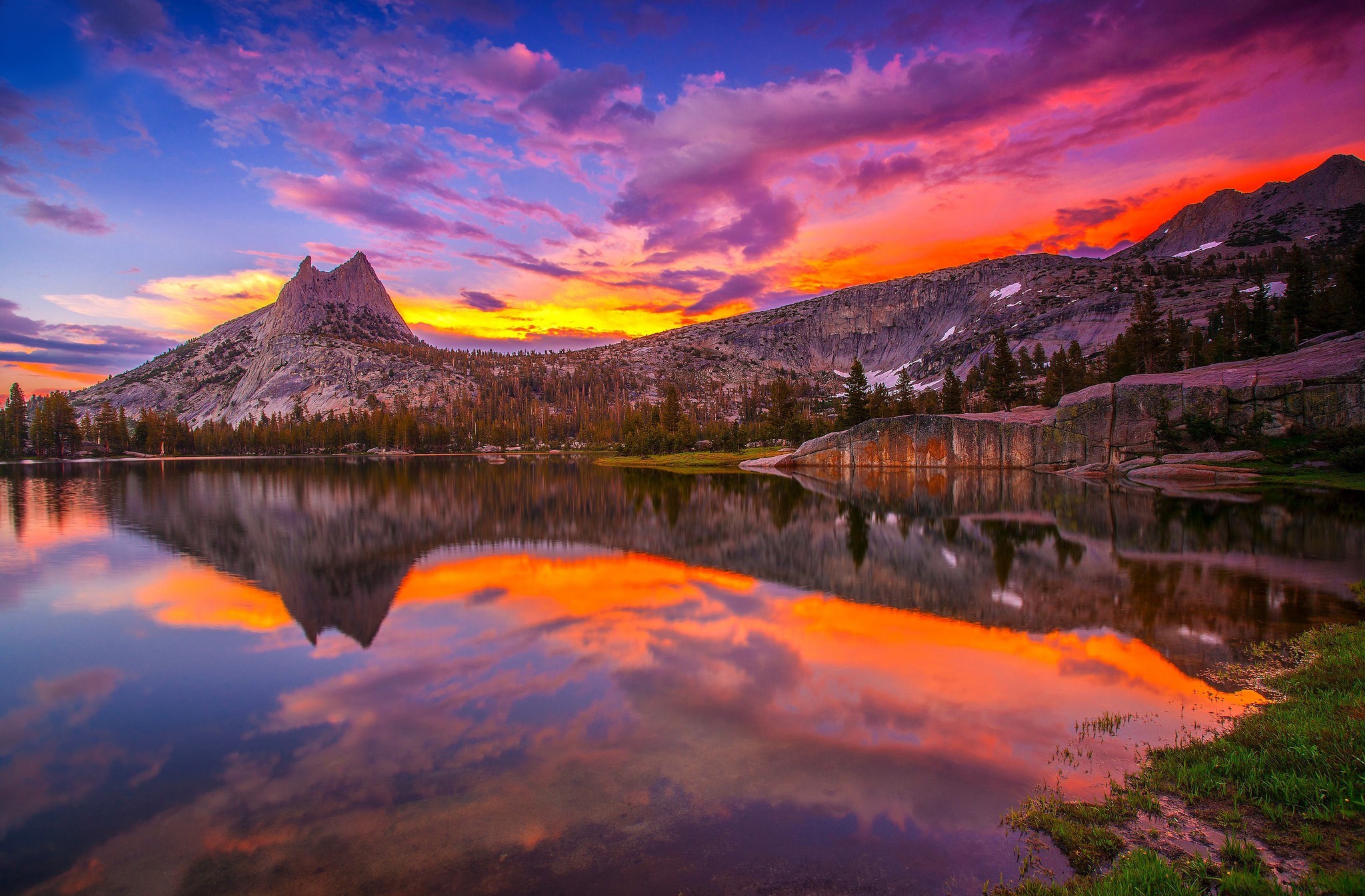 Free download wallpaper Sunset, Sky, Mountain, Lake, Reflection, Earth, Colors on your PC desktop