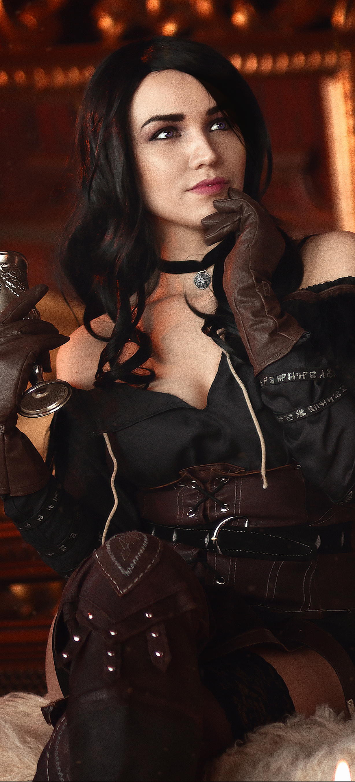 Download mobile wallpaper Glove, Women, Black Hair, Cosplay, The Witcher 3: Wild Hunt, Yennefer Of Vengerberg for free.