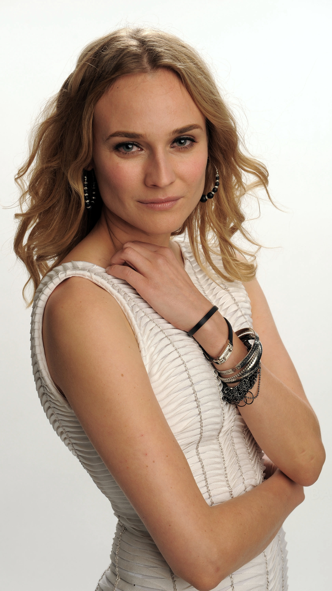 Download mobile wallpaper German, Celebrity, Actress, Diane Kruger for free.