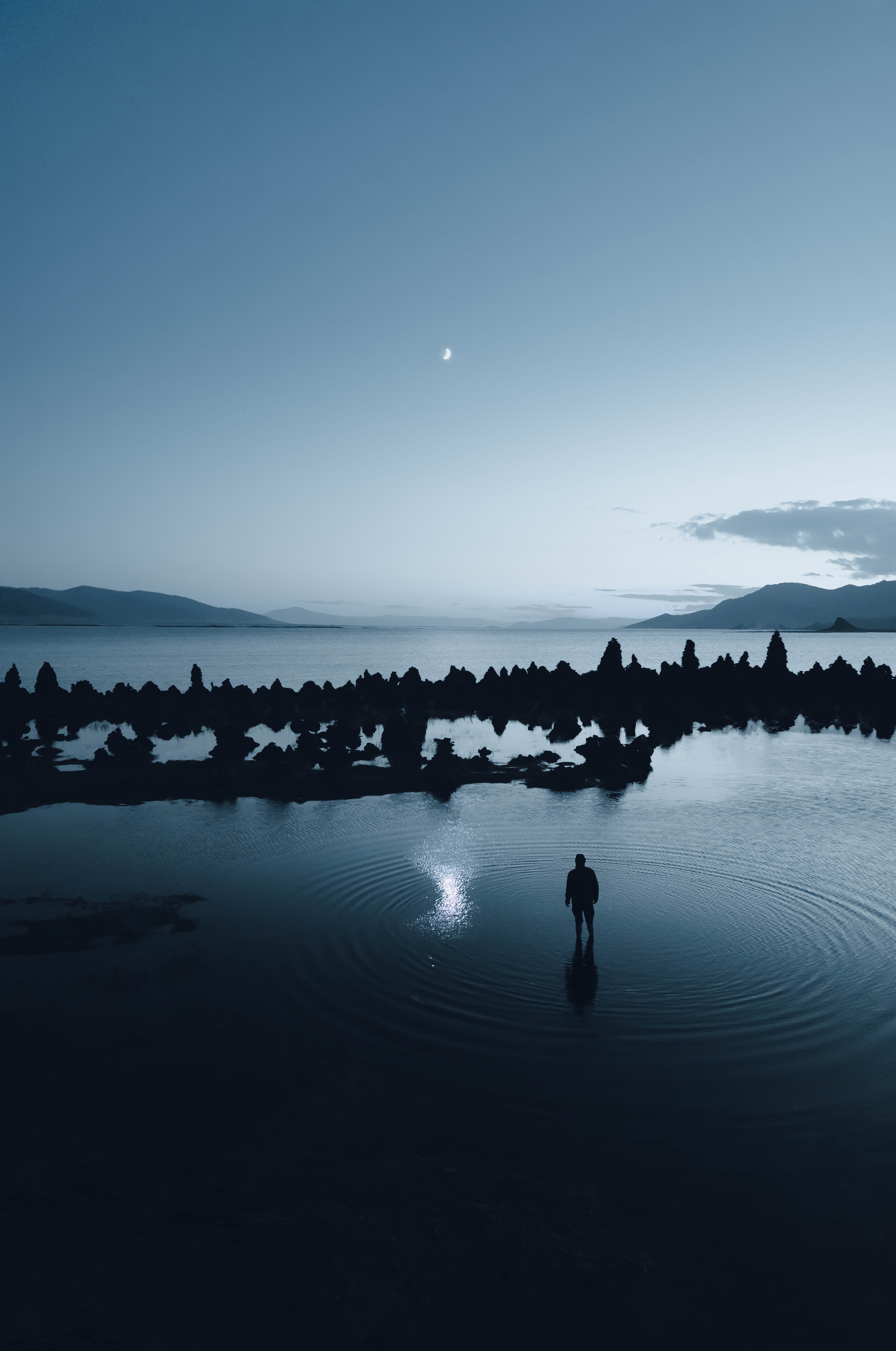 Download mobile wallpaper Lake, Landscape, Silhouette, Night, Dark for free.
