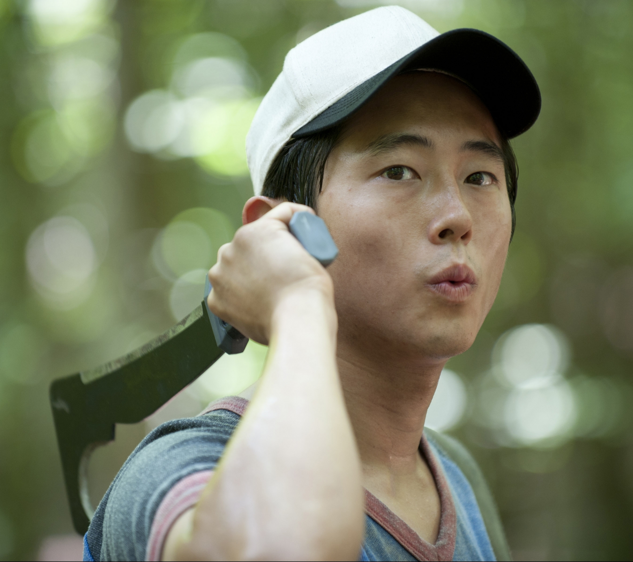 Download mobile wallpaper Tv Show, The Walking Dead, Glenn Rhee, Steven Yeun for free.